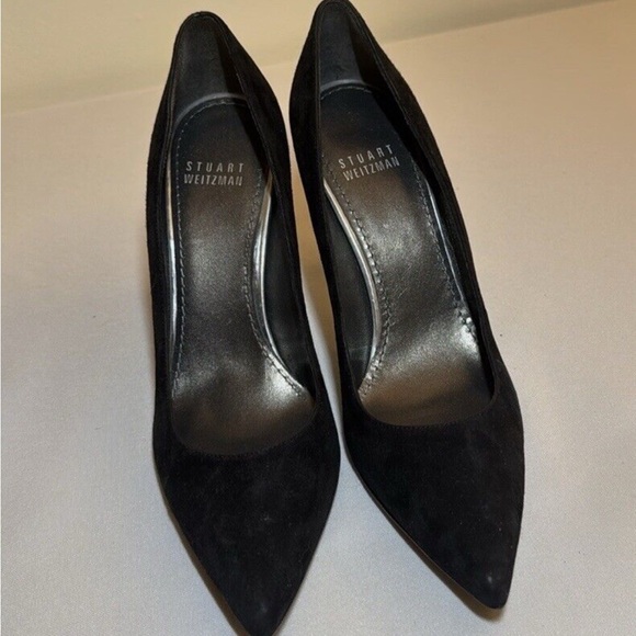 Stuart Weitzman- Power Pump Size 6 - Picture 7 of 7